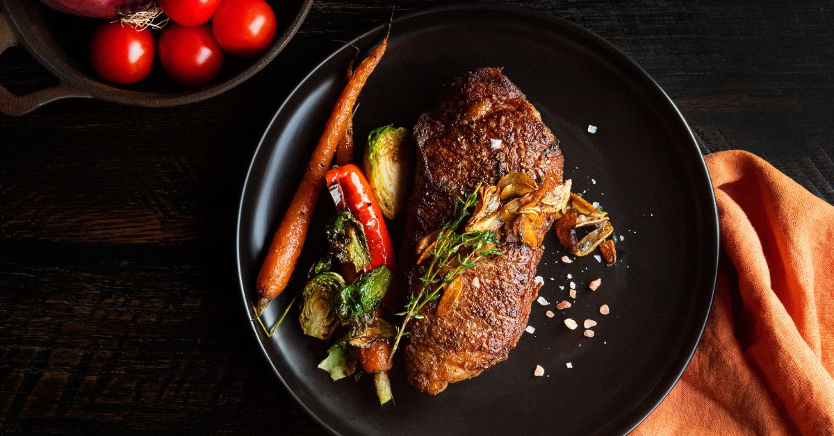 Tips for Achieving a Perfect Crust on a New York Strip